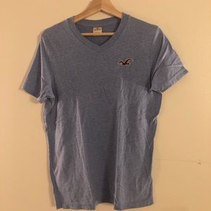 NWOT Men’s Hollister V-neck
